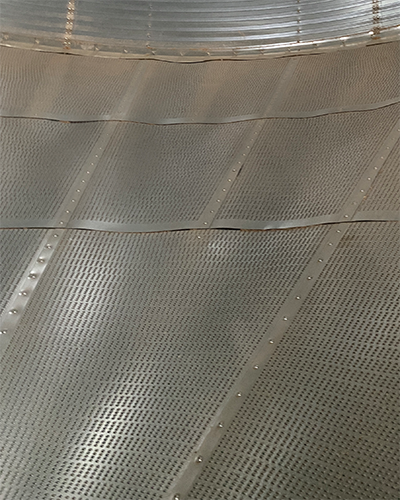 Inside View of Full Floor Hopper